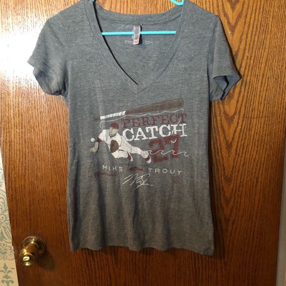 Mike trout tee⚾️ - Picture 2 of 3